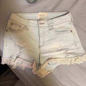 jean shorts!